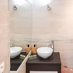 Maison Tournesol Massages Pau Jurancon 3* Gan