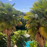 Maison Tournesol Massages Pau Jurancon Bed and breakfast