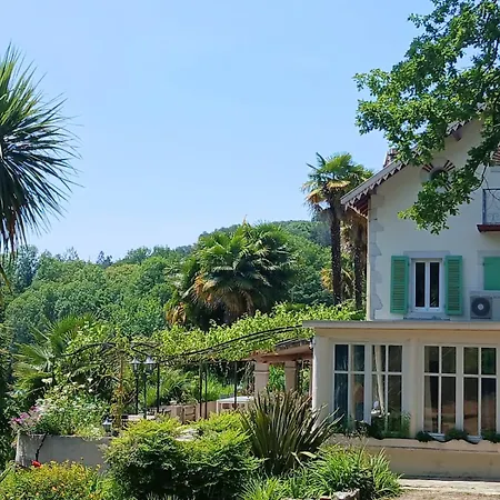 Maison Tournesol Massages Pau Jurancon Bed and breakfast