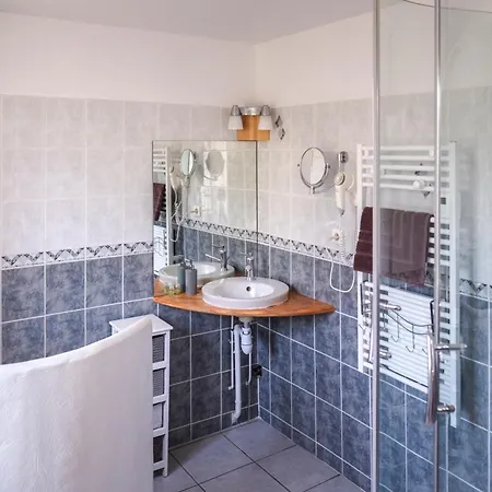 Maison Tournesol Massages Pau Jurancon 3*